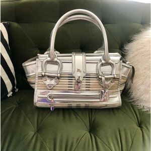 💯😍 Burberry runway limited edition handbag
